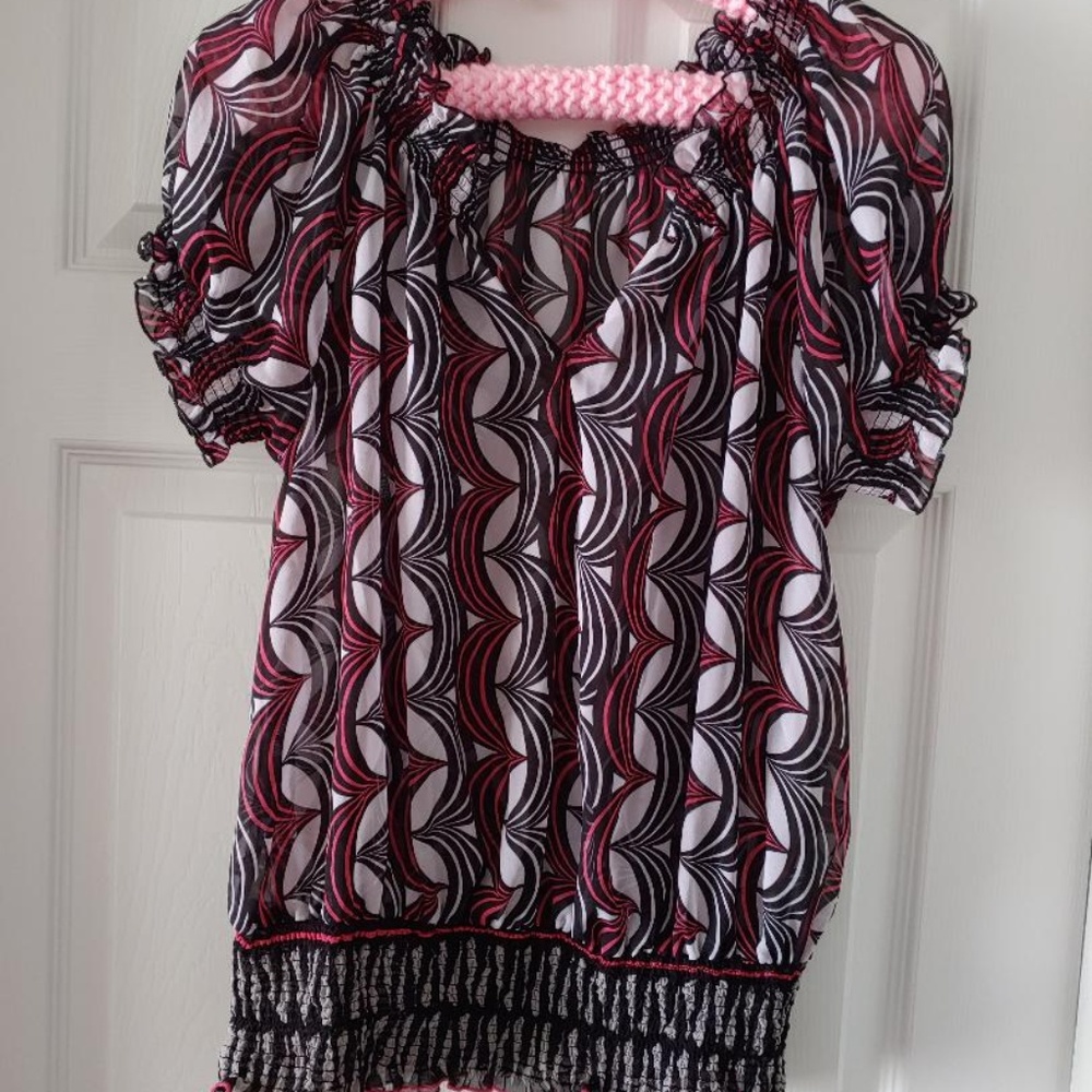 Womens Top BUY 2 $5 ITEM GET 1 $5 ITEM FREE